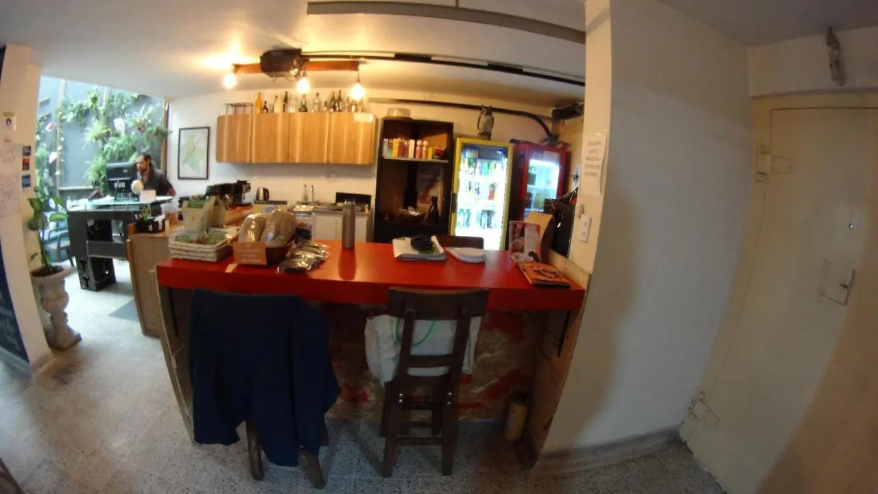 Basico Medellin Hostel Guest house