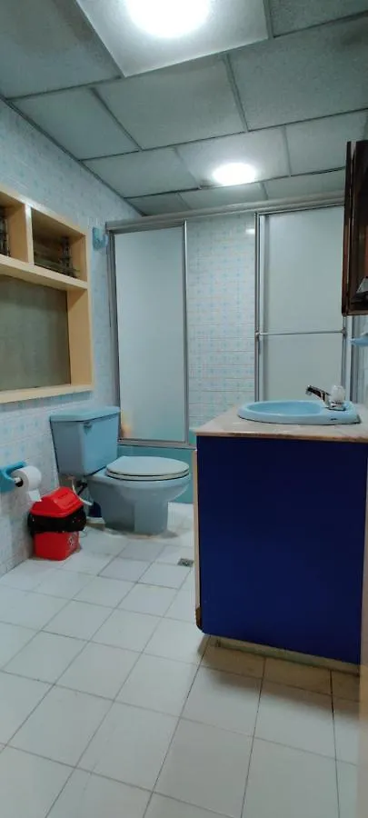 Basico Medellin Hostel Guest house